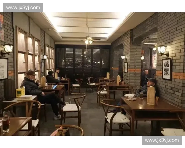 当年小狗一怒跳泉如今茶馆老头轻叹时光如梦